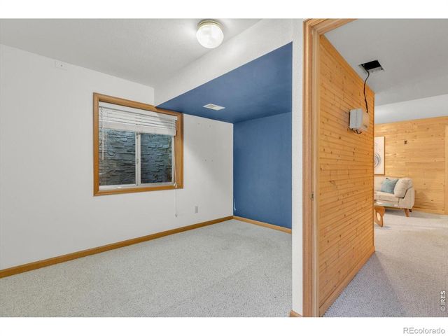 2924 Lake Park Way, Longmont, CO 80503