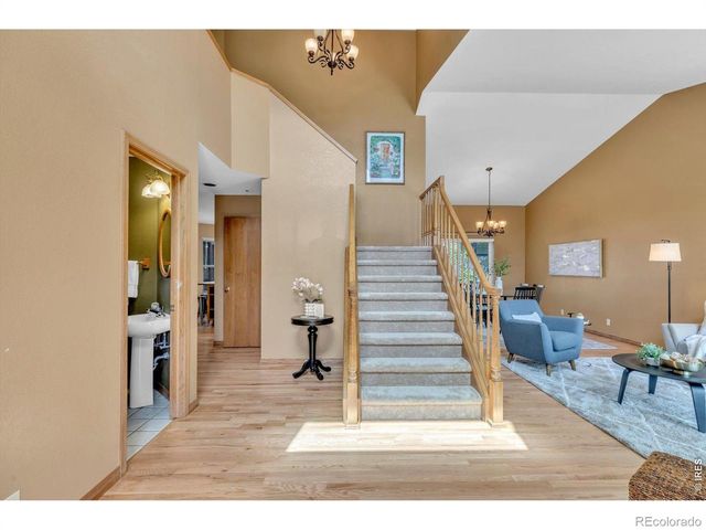 2924 Lake Park Way, Longmont, CO 80503