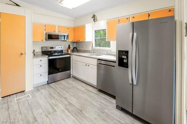 14520 Concord DR, North Fort Myers, FL 33917