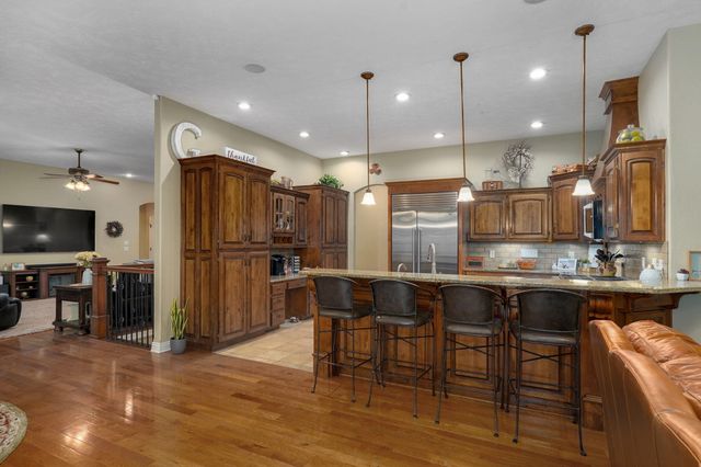 5838 S Brightwater Trail, Springfield, MO 65810