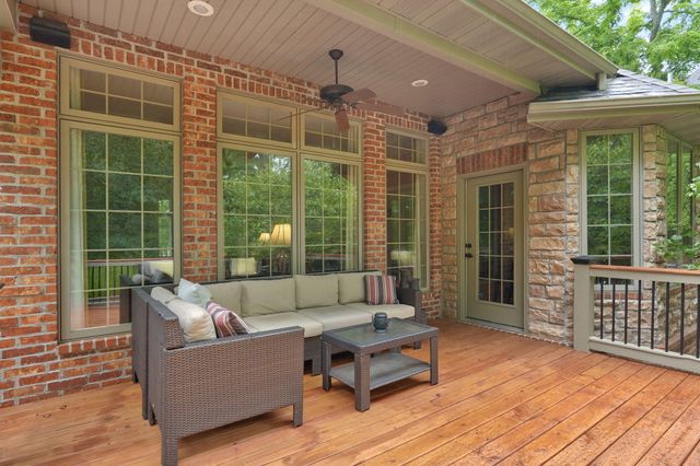 5838 S Brightwater Trail, Springfield, MO 65810