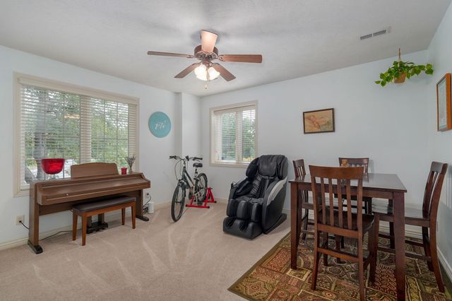 5838 S Brightwater Trail, Springfield, MO 65810