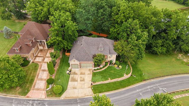 5838 S Brightwater Trail, Springfield, MO 65810