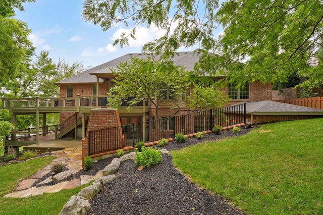 5838 S Brightwater Trail, Springfield, MO 65810