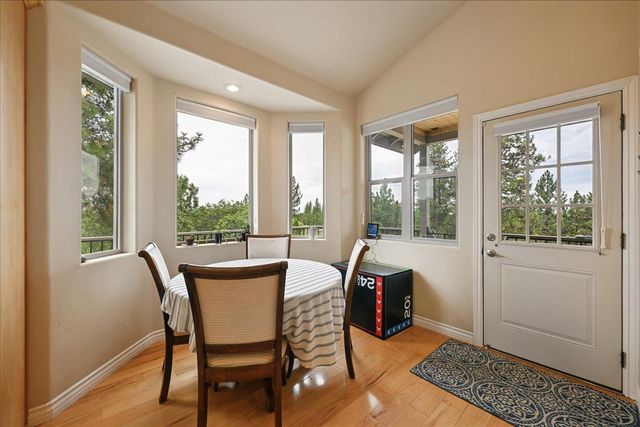 26870 Rockrose Ln, Colfax, CA 95713
