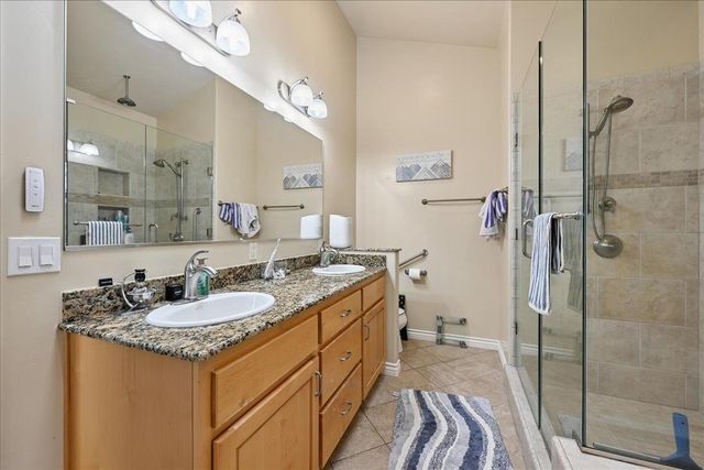 26870 Rockrose Ln, Colfax, CA 95713