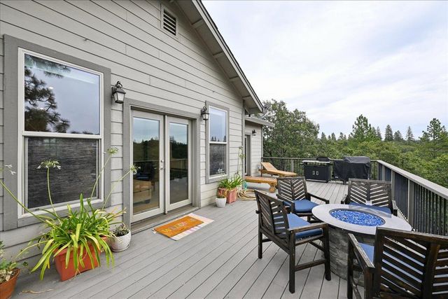 26870 Rockrose Ln, Colfax, CA 95713