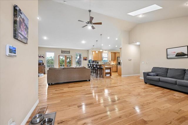 26870 Rockrose Ln, Colfax, CA 95713