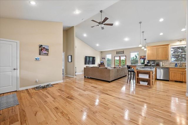 26870 Rockrose Ln, Colfax, CA 95713