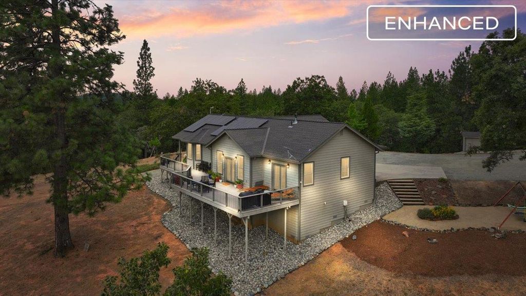 26870 Rockrose Ln, Colfax, CA 95713