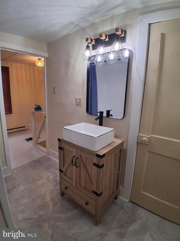 532 & 530 VIRGINIA AVE, Martinsburg, WV 25401