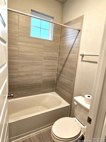 12549 ROTHAU DR, Schertz, TX 78154