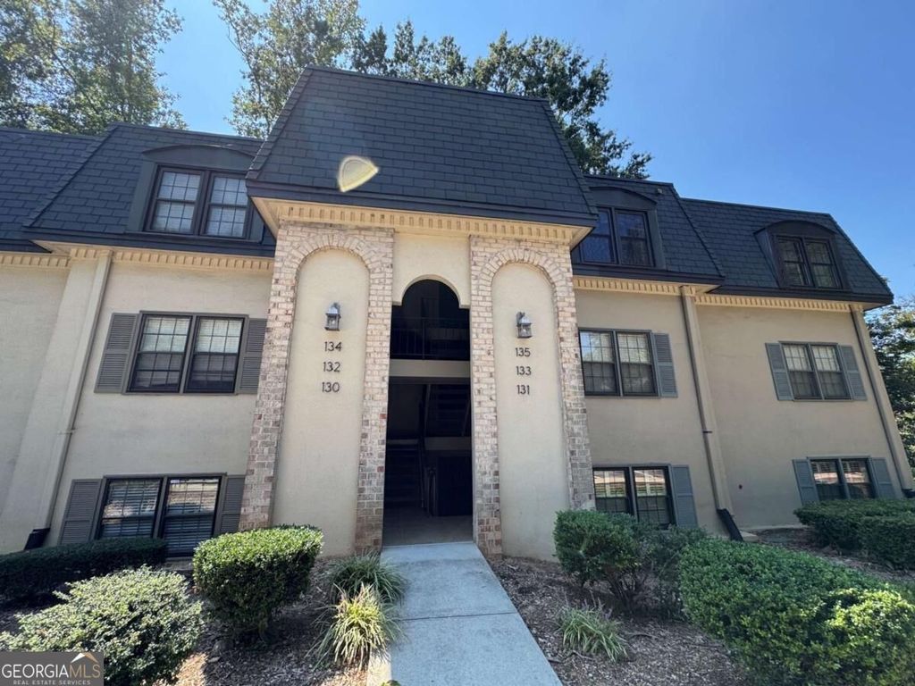 135 Elysian Way NW, Atlanta, GA 30327 — photo 2