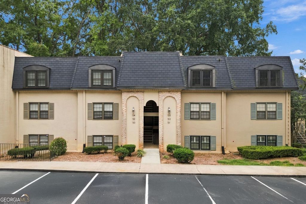135 Elysian Way NW, Atlanta, GA 30327 — photo 3