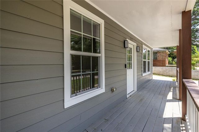 1937 Pinedale NW Drive, Atlanta, GA 30314