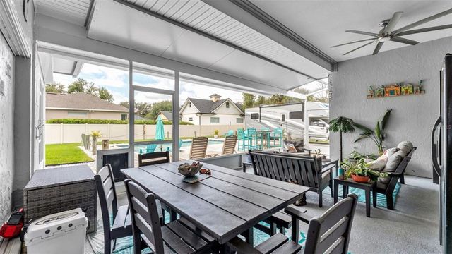 2533 SIX POINT COURT, Lakeland, FL 33811