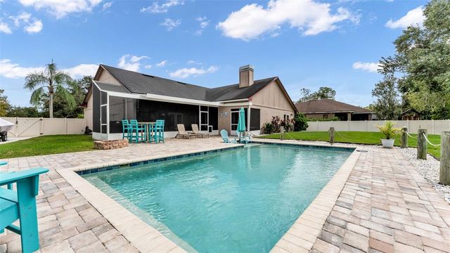 2533 SIX POINT COURT, Lakeland, FL 33811