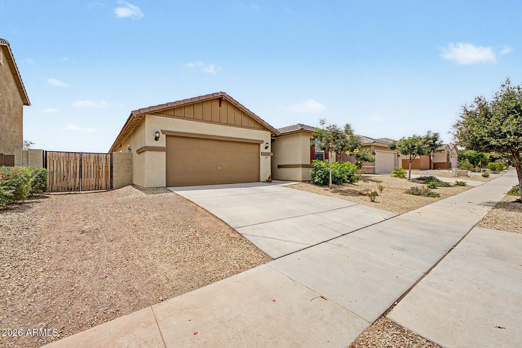 17575 W COUNTRY CLUB Terrace, Surprise, AZ 85387 — photo 2