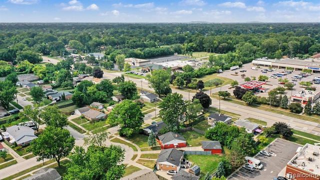 31282 Fernwood Street, Westland, MI 48186