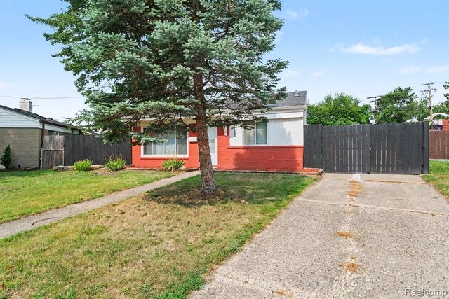 31282 Fernwood Street, Westland, MI 48186