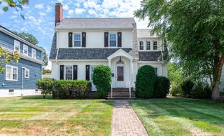 19 Kingston Avenue, Poughkeepsie, NY 12603