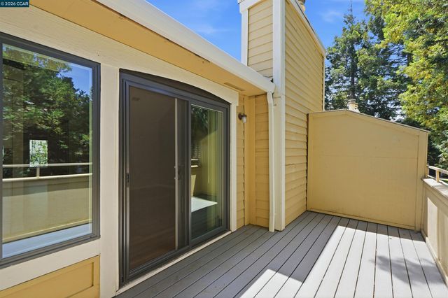 775 Center Ave, Martinez, CA 94553
