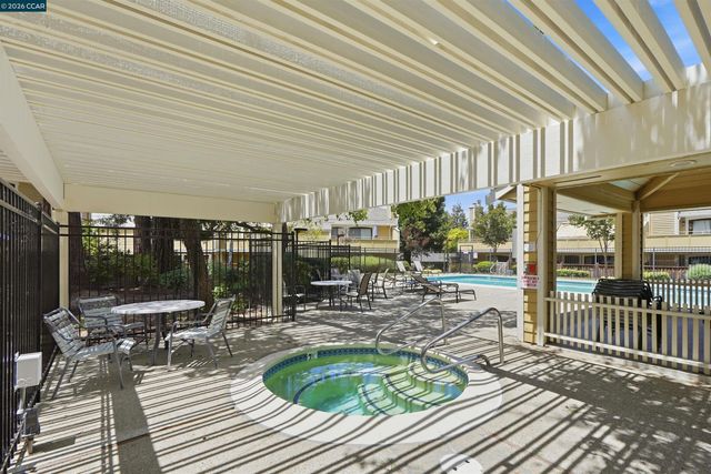 775 Center Ave, Martinez, CA 94553