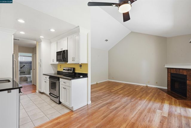 775 Center Ave, Martinez, CA 94553
