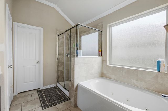 8218 Bay Run Avenue, Baytown, TX 77521