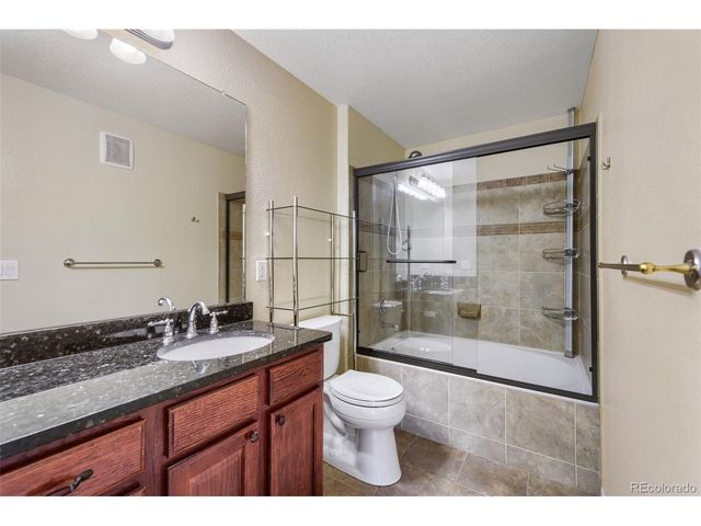 10341 W Girton Dr 202, Denver, CO 80227