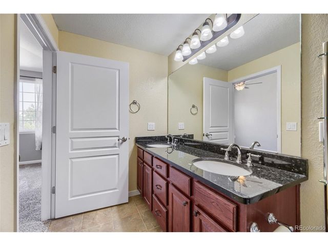 10341 W Girton Dr 202, Denver, CO 80227