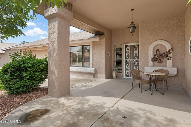20606 N STONEGATE Drive, Sun City West, AZ 85375