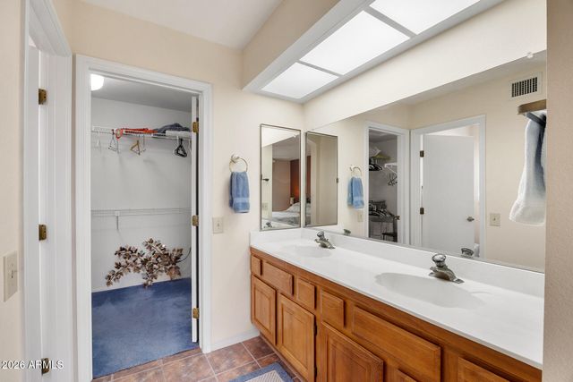 20606 N STONEGATE Drive, Sun City West, AZ 85375