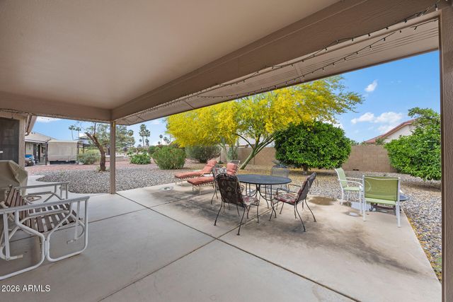 20606 N STONEGATE Drive, Sun City West, AZ 85375