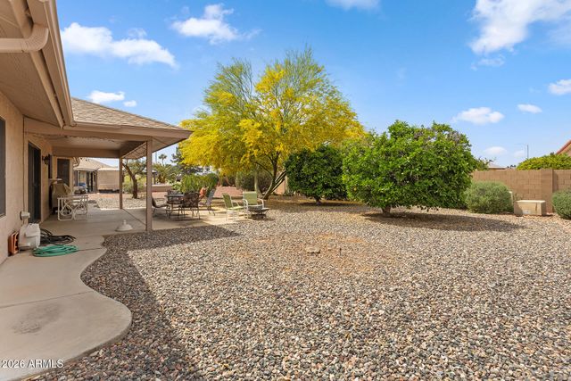 20606 N STONEGATE Drive, Sun City West, AZ 85375
