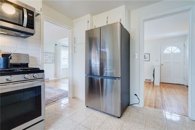 379 Brandon Road, Irondequoit, NY 14622