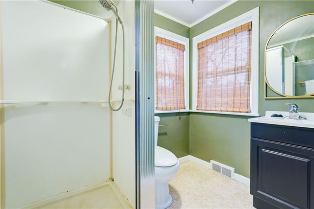 379 Brandon Road, Irondequoit, NY 14622