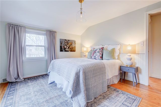 379 Brandon Road, Irondequoit, NY 14622