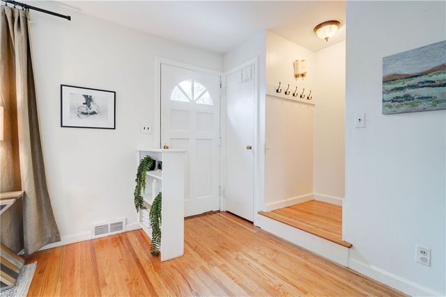 379 Brandon Road, Irondequoit, NY 14622