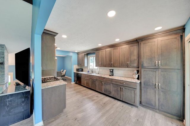 139 UPLAND Drive, Council Bluffs, IA 51503