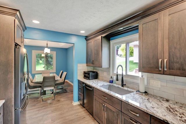 139 UPLAND Drive, Council Bluffs, IA 51503