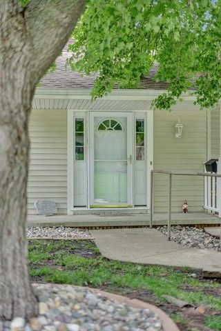 139 UPLAND Drive, Council Bluffs, IA 51503