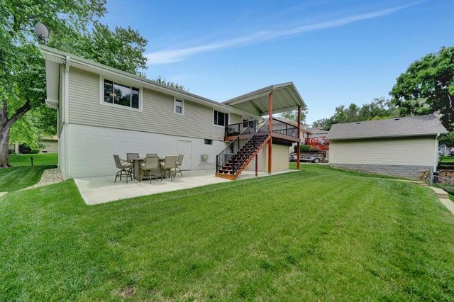 139 UPLAND Drive, Council Bluffs, IA 51503