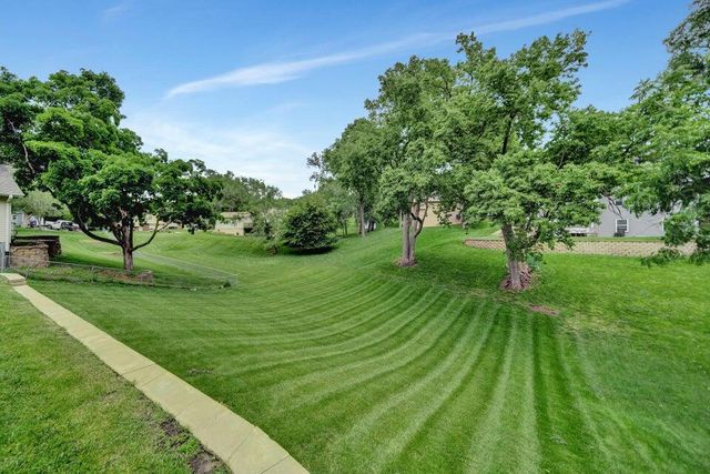 139 UPLAND Drive, Council Bluffs, IA 51503