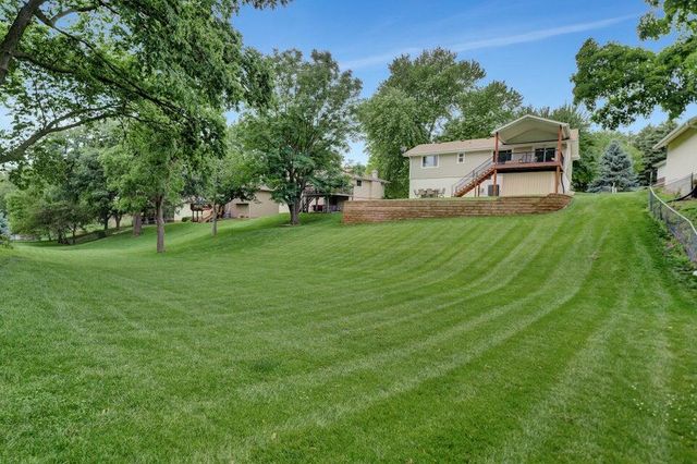139 UPLAND Drive, Council Bluffs, IA 51503