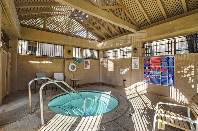 2381 Archwood Lane 184, Simi Valley, CA 93063