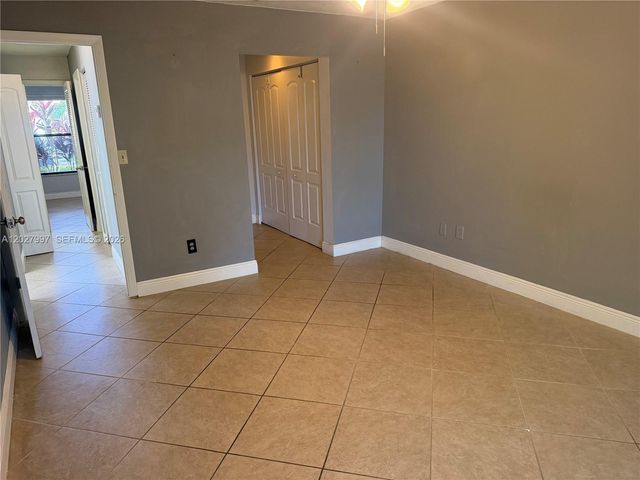 7105 SW 127th Court 7105, Miami, FL 33183