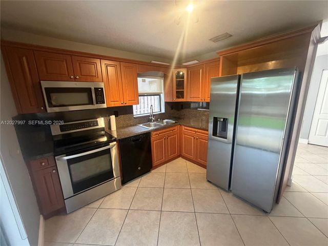 7105 SW 127th Court 7105, Miami, FL 33183