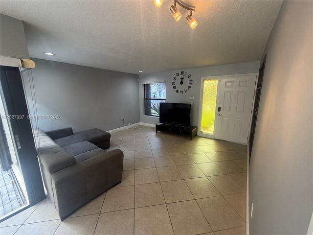 7105 SW 127th Court 7105, Miami, FL 33183