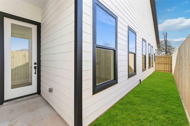 5423 Manton Street A-B, Houston, TX 77028